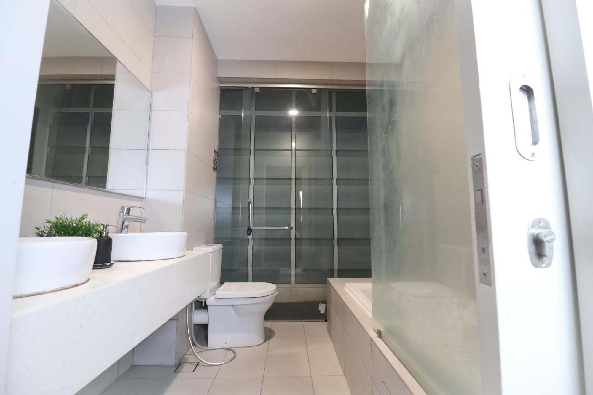 Luxury 2-Storey Terrace House Near Ioi City Mall Putrajaya Kültér fotó